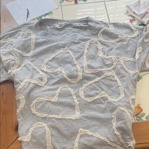 Oli & Hali Gray and Cream Heart Tee